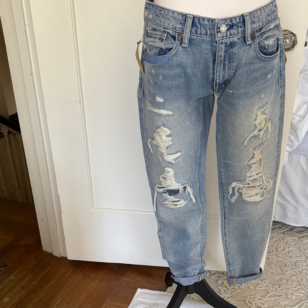 NWT- Ralph Lauren Distressed Blue Jeans for Women - size 27